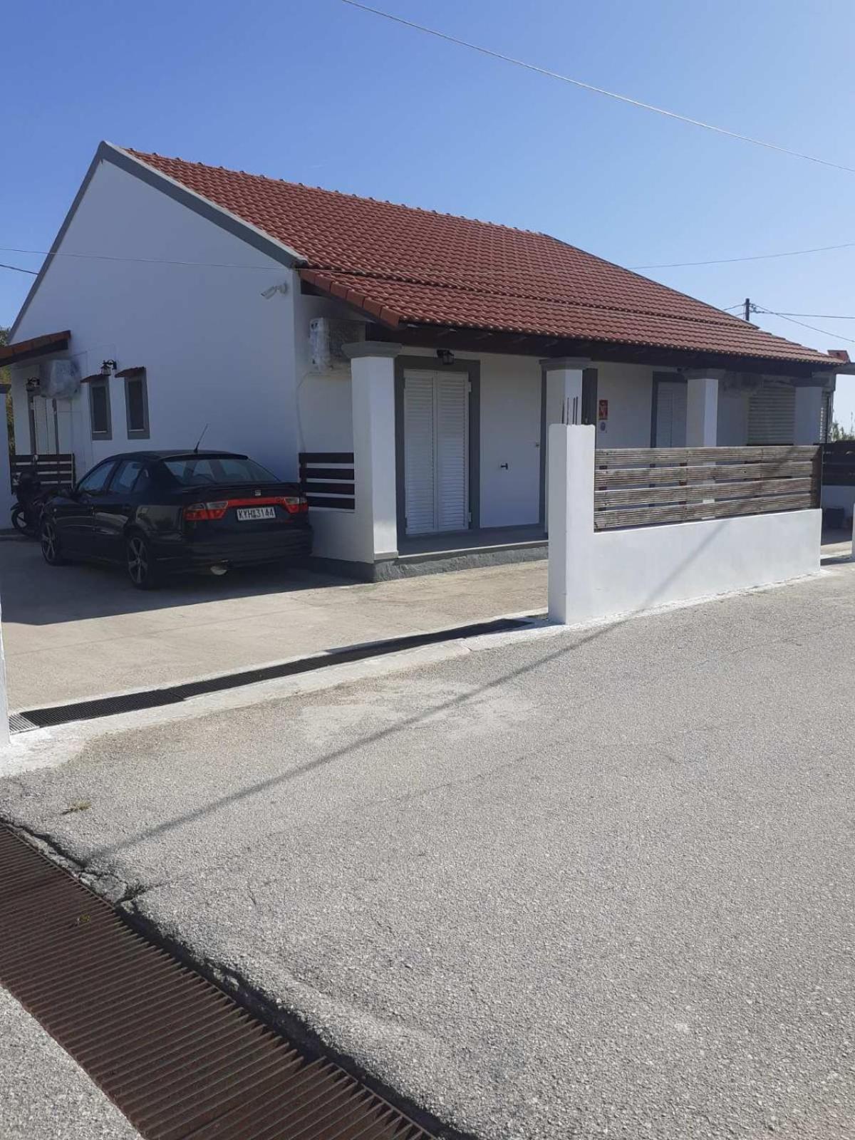Ferienhaus Vila. Dionysos Agios Georgios (Corfu)